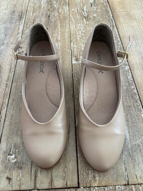 Capezio Low Heels